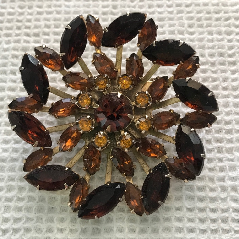 Vintage Brown and Amber Rhinestone Brooch